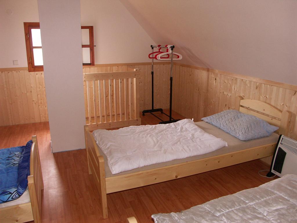 Chaty U Rybnika Brodsky Cerveny Kostelec Room photo